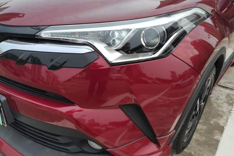 Used Toyota IZOA 2018 2.0L Yichi Version China VI Standard