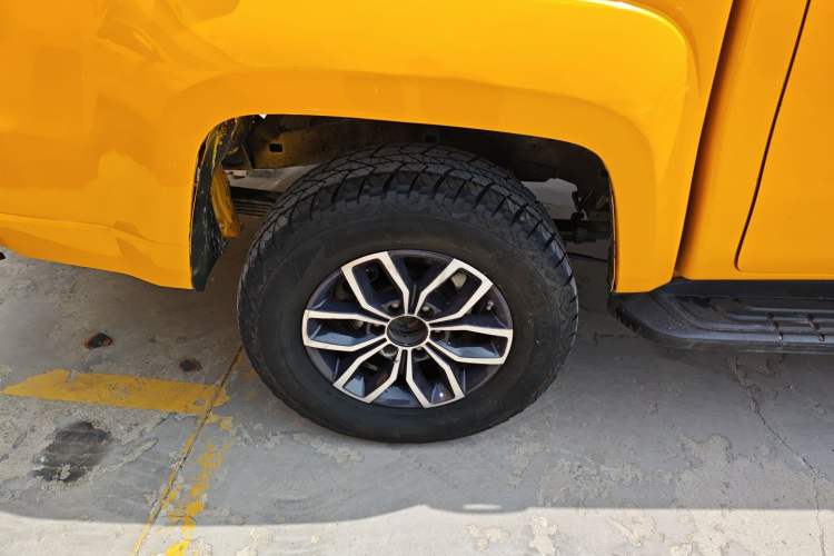 Used JMC Yuhu EV 2022 4x2 LX JX1032PSEF5BEV Exterior 5