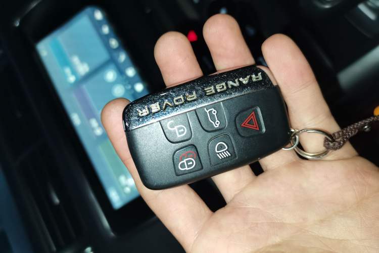 Used Land Rover Range Rover Sport 2017 3.0 SC V6 HSE DYNAMIC
