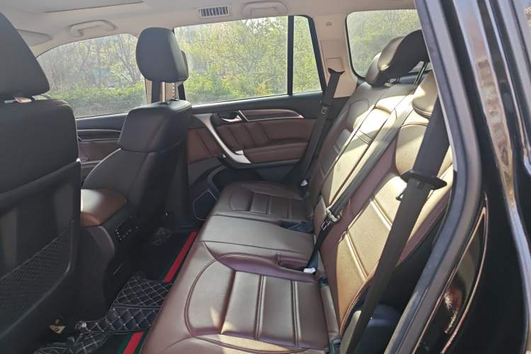 Used Haval H9 2017 2.0T Gasoline 4x4 Comfort Edition 5 Seats Left Rear Seat