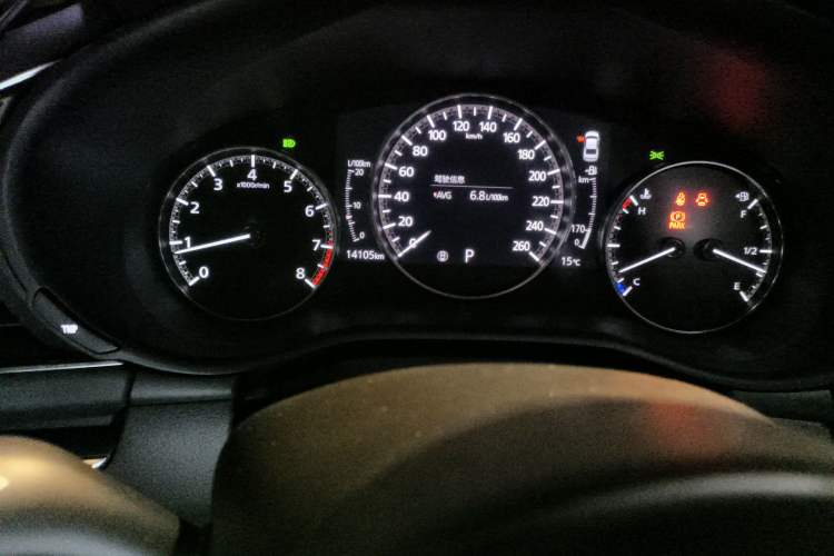 Used Mazda 3 Axela 2023 2.0L Automatic ZhiZhen Edition Odometer Close Up