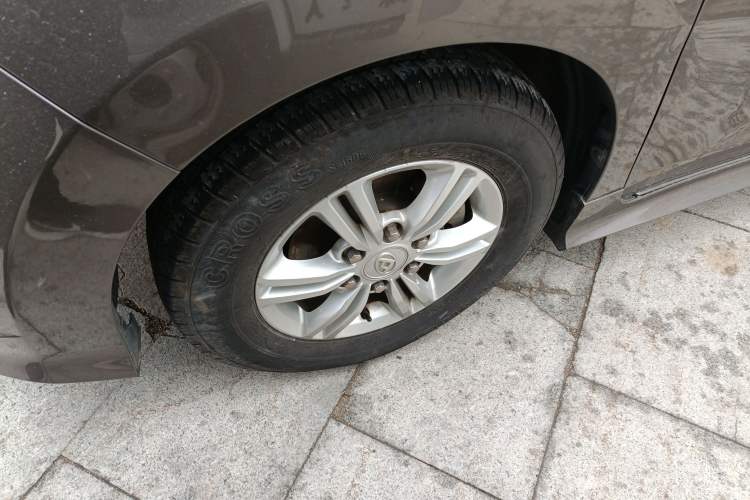 Used SAIC MAXUS G10 2021 2.0T Automatic Elite Edition Diesel 7-Seater
