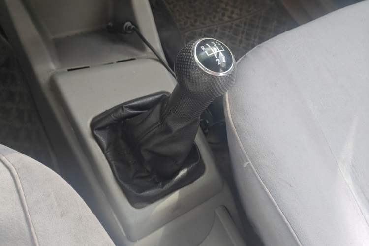 Used Volkswagen Jetta 2010 1.6L Partner
