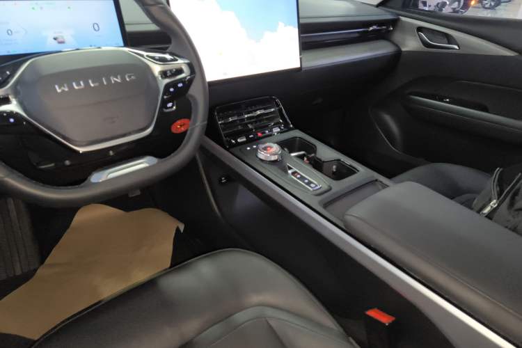 Used Wuling Xingguang 2023 150 Advanced Edition