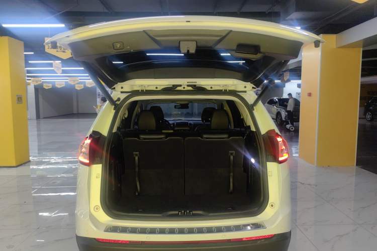 Used Ford Edge 2018 EcoBoost 245 Two-Wheel-Drive Titanium 7-Seater China V Standard