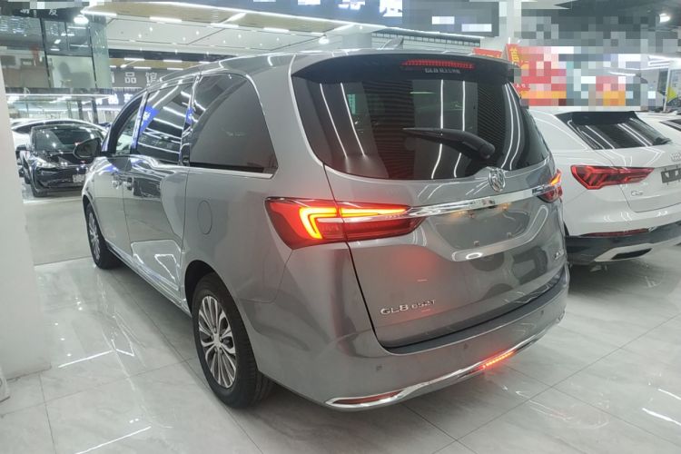 Used Buick GL8 2021 Land Cruiser Executive Class 652T Luxury Model
