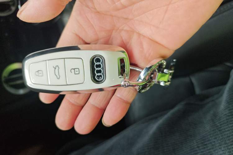 Used Audi Q3 2015 35 TFSI Comfort Model