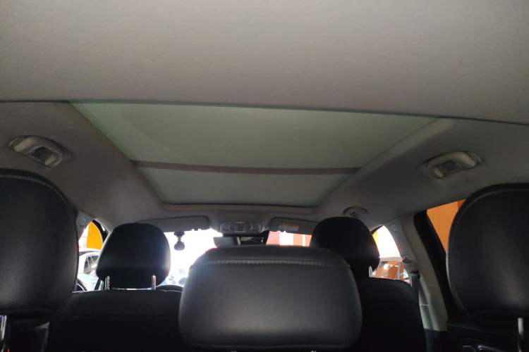 Used Roewe RX5 MAX 2021 Supreme Series 400TGI Automatic Smart Cabin Prestige Edition
