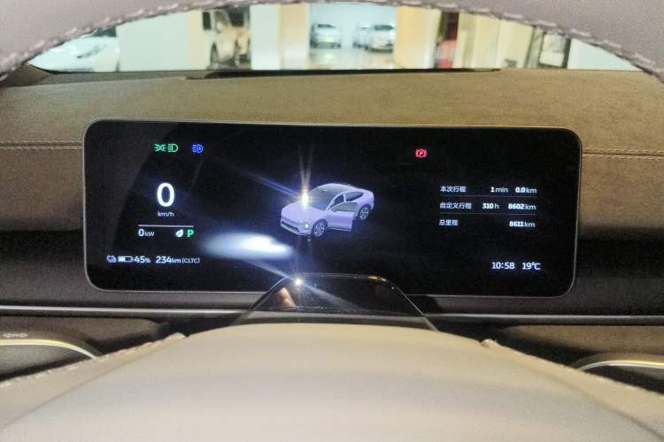 Used Nio EC6 2025 75 kWh Instrument Cluster