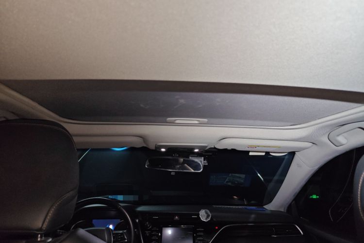 Used Toyota Camry 2018 2.0G Luxury Edition
