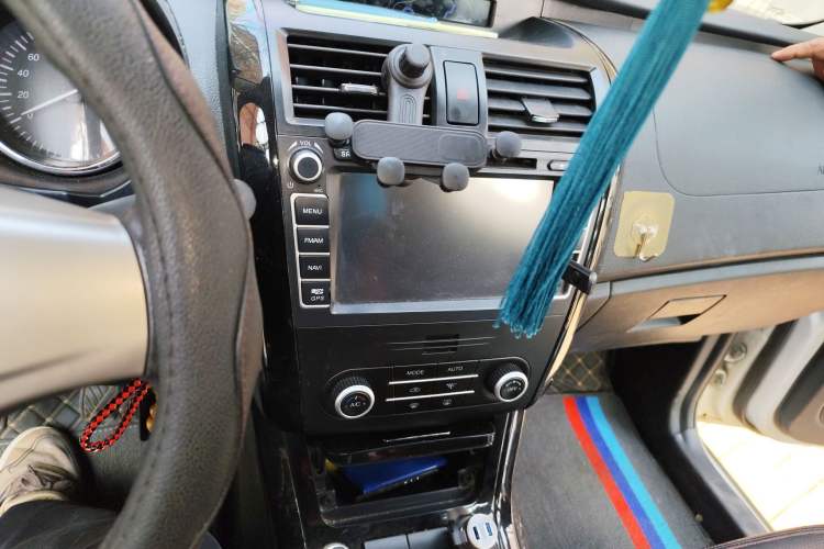 Used HYOSOW S3 2014 1.5L Luxury Version China IV Emission Standard
