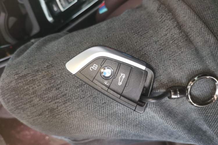 Used BMW X2 2021 sDrive25i Leading Model M Sport Package Vehicle Key