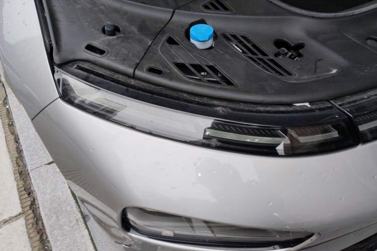 Used XPeng P7 2021 480G Right Front Headlight