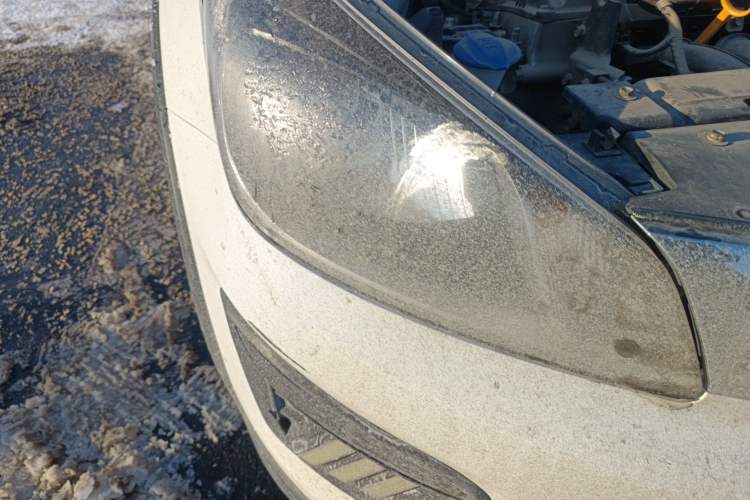 Used Kia KX Cross 2017 1.4L MT GLS
