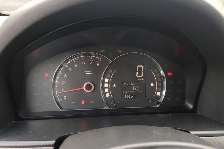 Used Roewe 350 2013 350C 1.5L Manual Swift Edition