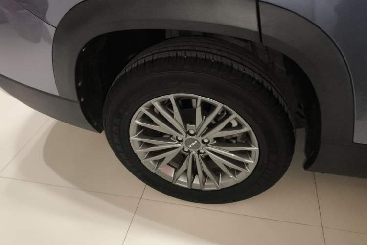 Used JETOUR X90 PLUS 2023 1.5T Manual Biyuan 5-Seater
