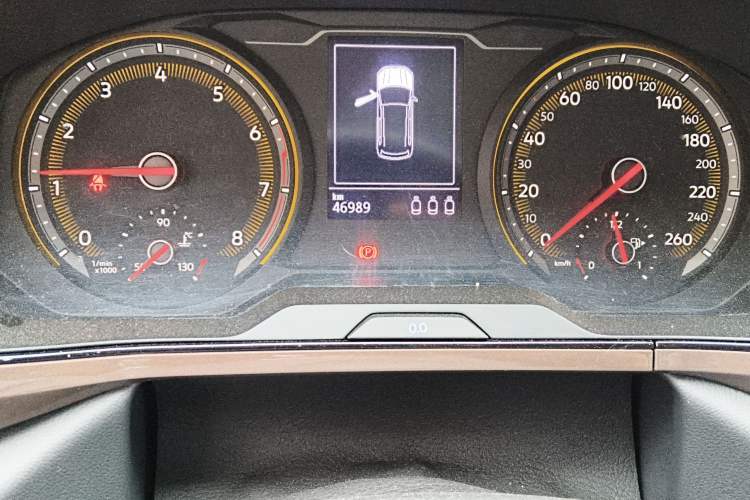 Used Volkswagen Tharu 2020 280TSI Two-Wheel Drive Luxury Plus Version China VI Standard
