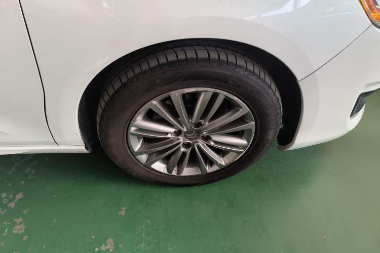 Used Citroen C4L 2015 1.8L Automatic Luxury Edition