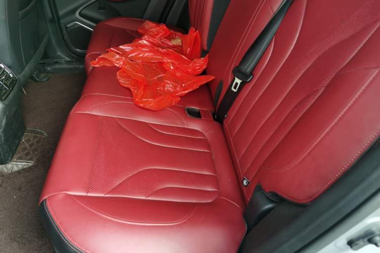 Used Changan CS85 COUPE 2019 1.5T DCT Version China VI Standard
