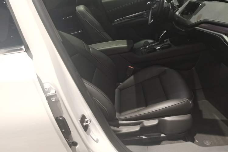 Used Cadillac XT4 2020 Revised Version 28T Two-Wheel Drive Tech Edition