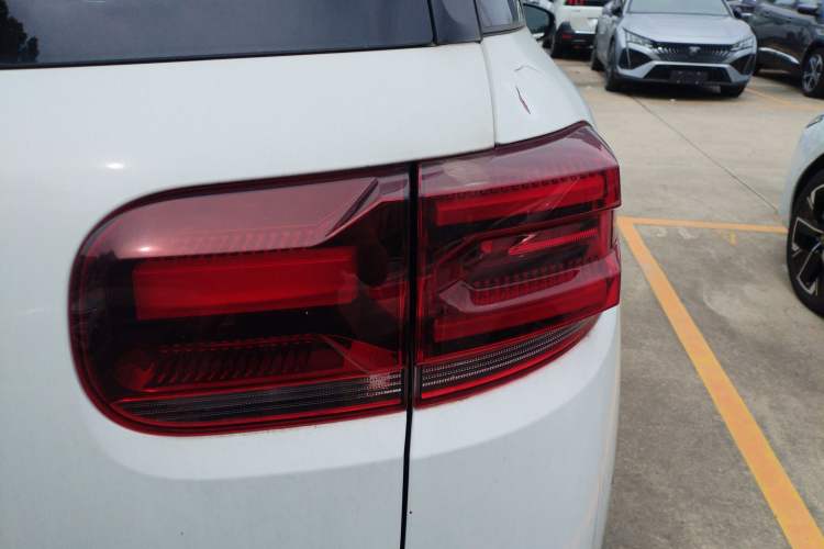 Used Citroen C5 AIRCROSS 2022 Peugeot 400THP Allure BEYOND Edition Right Rear Taillight