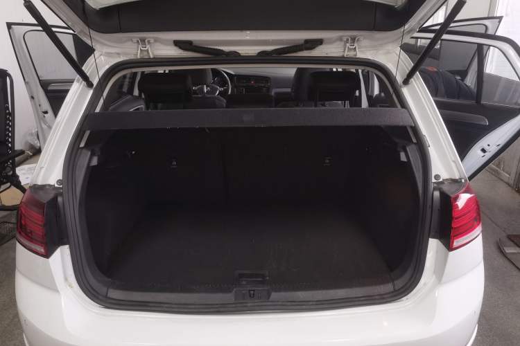 Used Volkswagen Golf 2018 1.6L Automatic Comfort Model