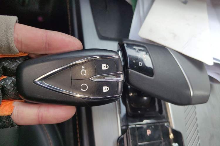 Used CHANGAN OSHAN Z6 New Energy 2023 ZhiDian iDD 150KM Flagship PLUS Vehicle Key