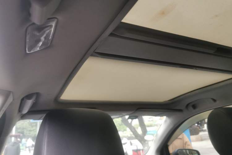 Used Renault Koleos 2013 2.5L 4x4 Comfort Edition
