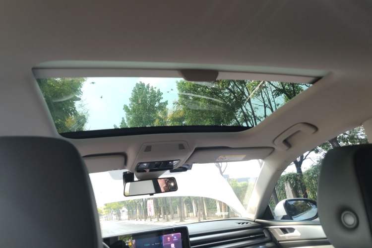 Used Volkswagen Lamando 2022 Lavida L 280TSI DSG Cool & Spicy Edition Headliner