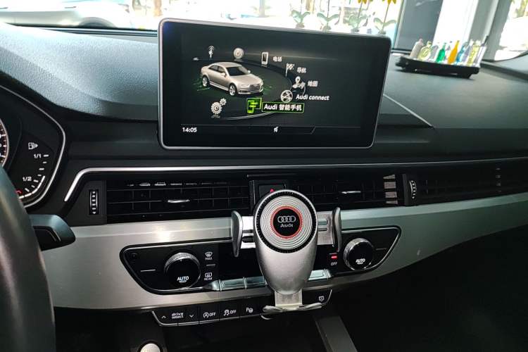 Used Audi A4L 2019 40 TFSI Fashion Edition China VI Emission Standard