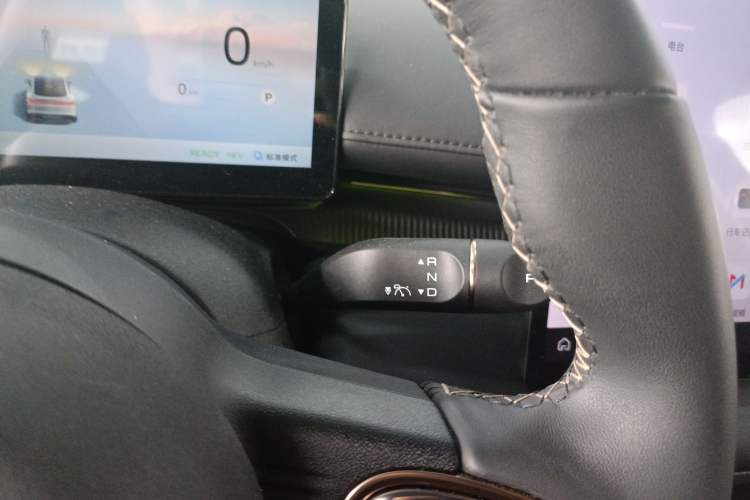 Used Baojun Enjoy 2025 Plug-in Hybrid 140km Luxury Edition Gear Lever