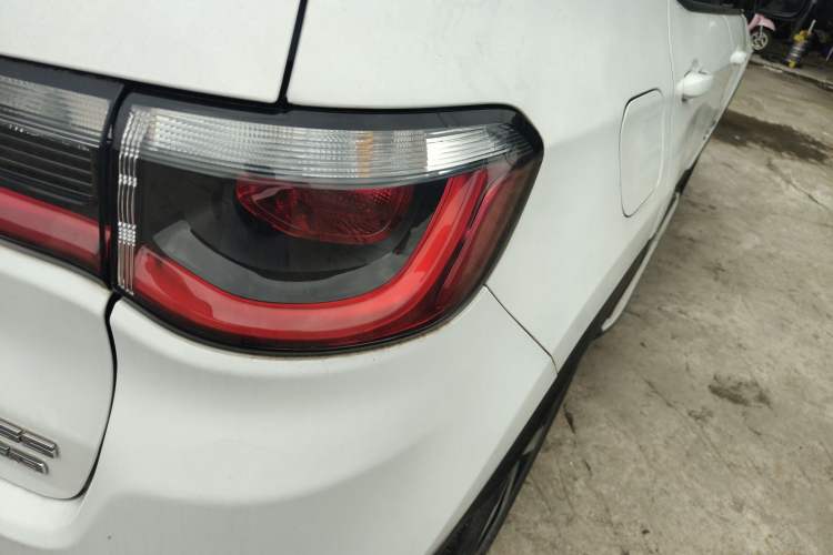 Used Jeep Compass 2017 200T Automatic Prestige Edition Right Rear Taillight