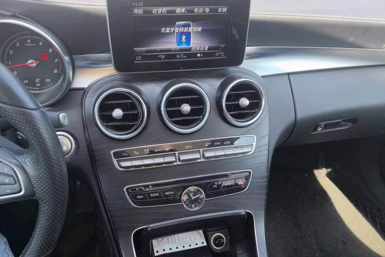 Used Mercedes-Benz C-Class 2017 Facelift C 200 L Sport Edition Audio And AC Panel