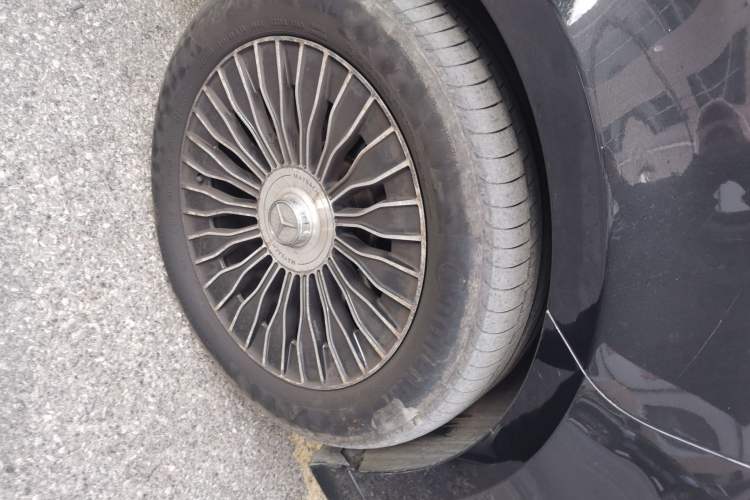 Used Mercedes-Benz V-Class 2022 V 260 Avantgarde Edition
