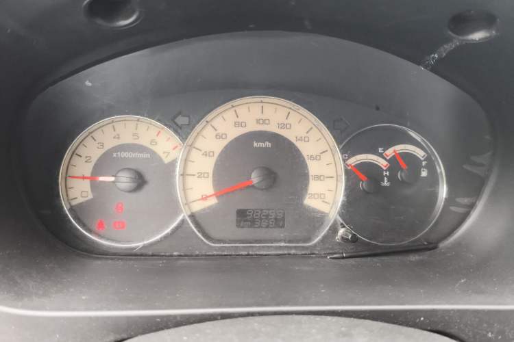 Used Wuling Hongguang 2013 1.5L Base Version
