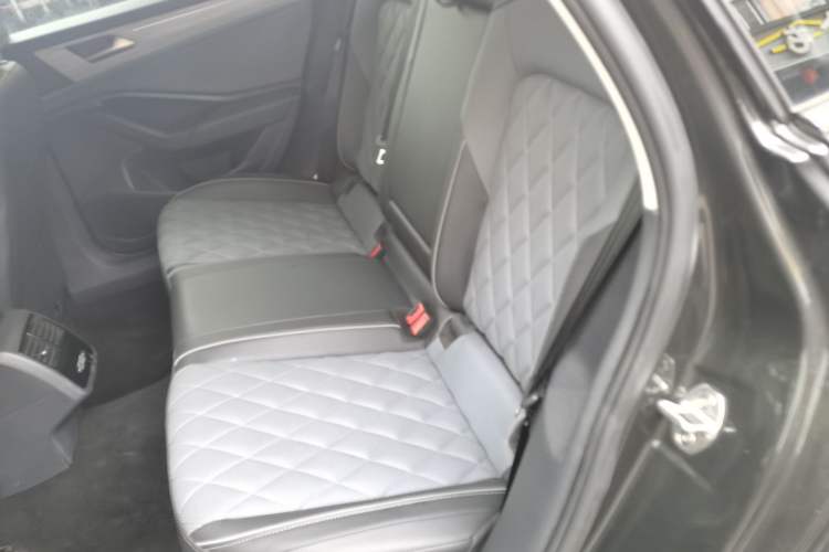 Used Volkswagen Sagitar 2023 280TSI DSG Excellence Edition Left Rear Seat