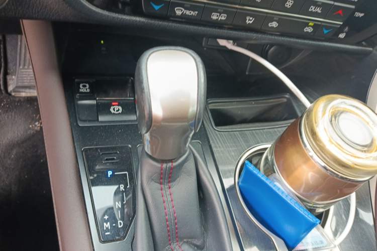 Used Lexus RX 2020 300 4x4 Elegant Edition China VI
