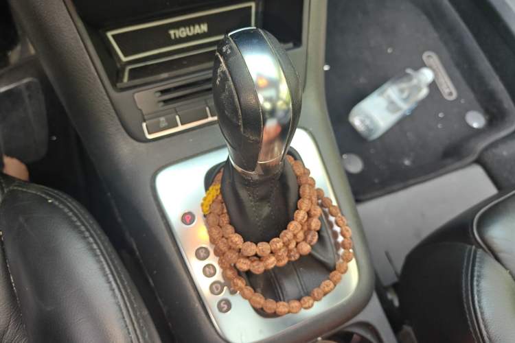 Used Volkswagen Tiguan 2012 1.8TSI Automatic Two-Wheel Drive Elite Edition Gear Lever