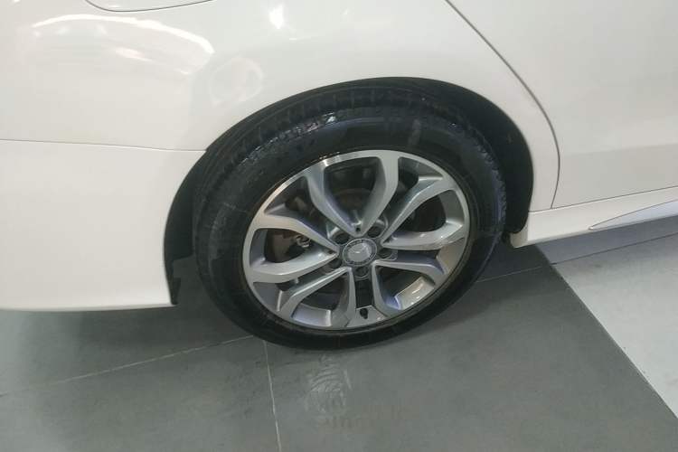 Used Mercedes-Benz C-Class 2015 C 200 L Sport Edition