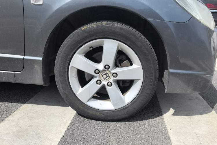 Used CIIMO 2012 1.8L Manual
