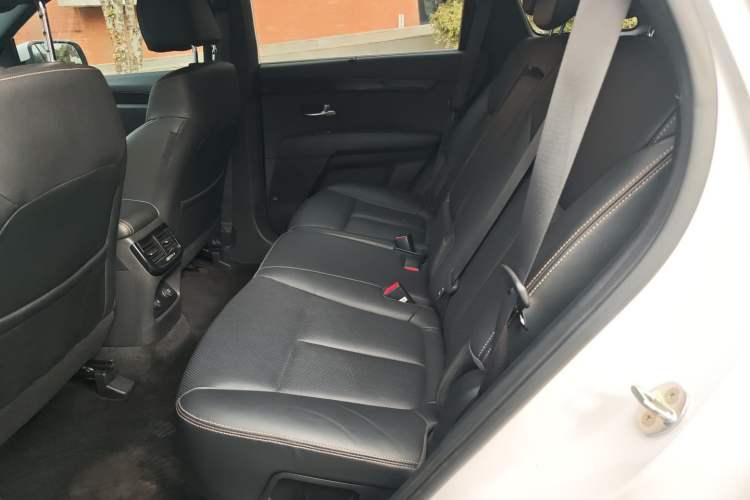 Used Kia KX7 2017 2.0T Automatic All-Wheel Drive LUX 7-Seater