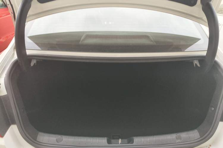 Used Geely Auto Emgrand GL 2018 1.4T DCT Prestige Smart Connectivity Version Trunk