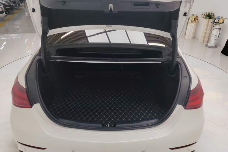 Used Mercedes-Benz C-Class 2024 Restyled C 260 L Sport Edition Trunk