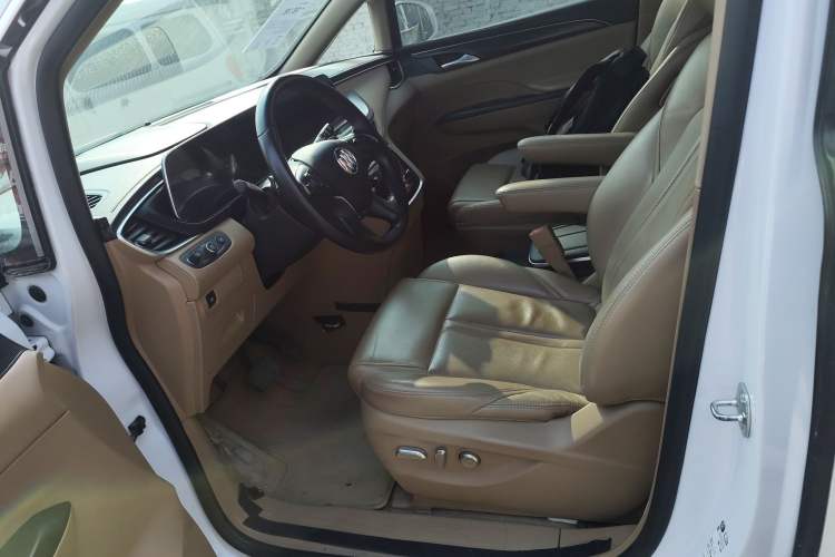 Used Buick GL8 2021 ES Landtrek 653T Luxury Model