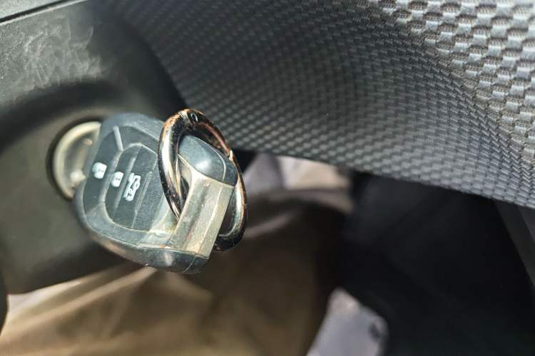 Used Chevrolet Cruze 2017 1.4T Dual-Clutch Pioneer Sunroof Edition Vehicle Key