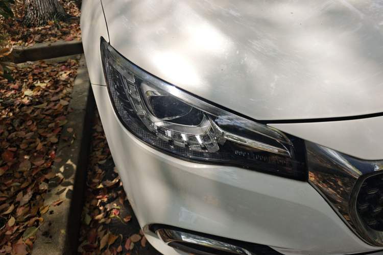 Used MG HS 2019 30T Automatic 2WD Trophy Supreme Edition China VI Standard
