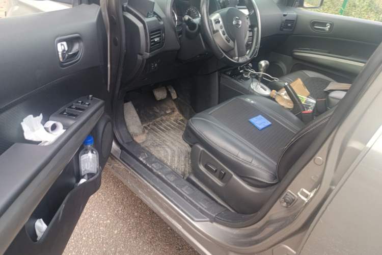 Used Nissan X-Trail 2012 2.5L CVT Flagship Edition 4WD
