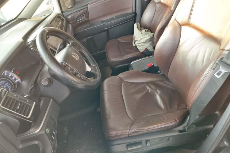 Used Honda Elysion 2016 2.4L Comfort Edition
