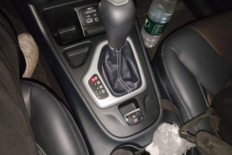 Used Jeep Cherokee 2016 2.4L Leading Edition