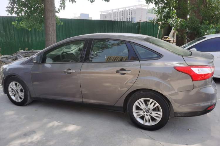 Used Ford Focus 2012 Sedan 1.6L Automatic Comfort Model